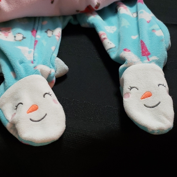 3 pairs of Fleece size 6 month pajamas - Picture 7 of 8